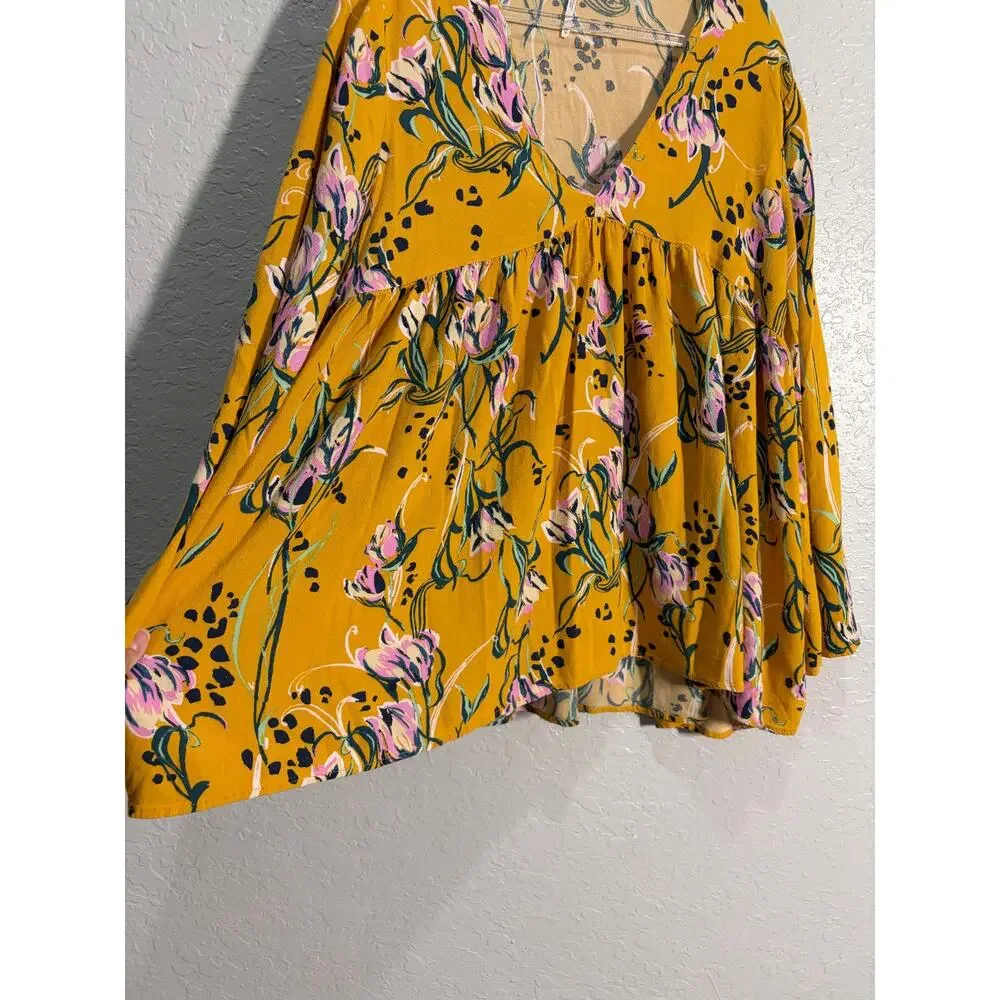 Free People Bella Golden Yellow Floral Print Spring Tunic Blouse sz M Boho